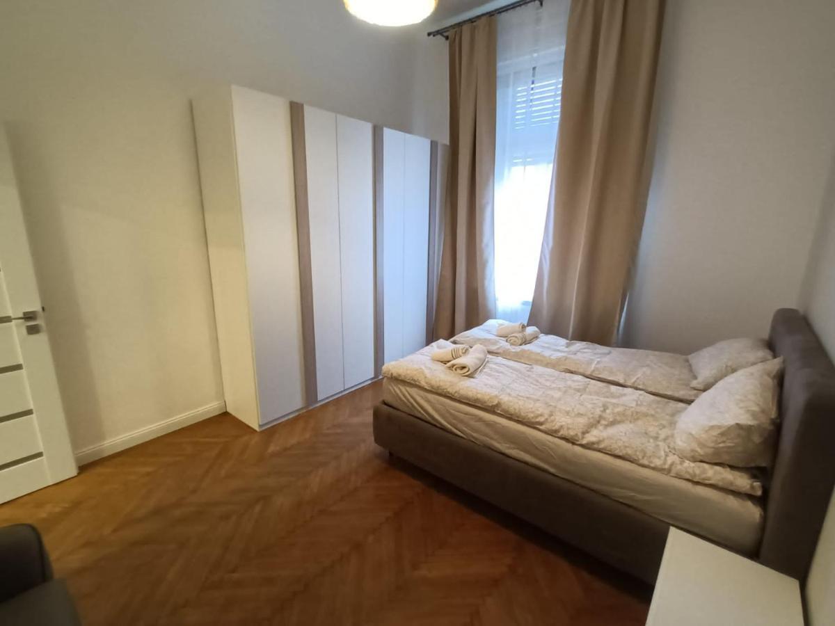 Duna River Shining Apartments بودابست المظهر الخارجي الصورة