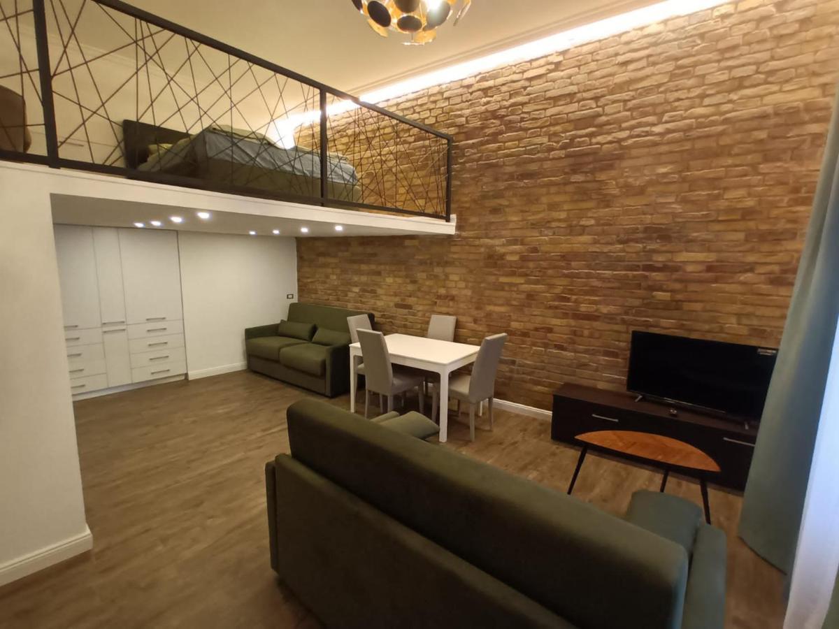 Duna River Shining Apartments بودابست المظهر الخارجي الصورة