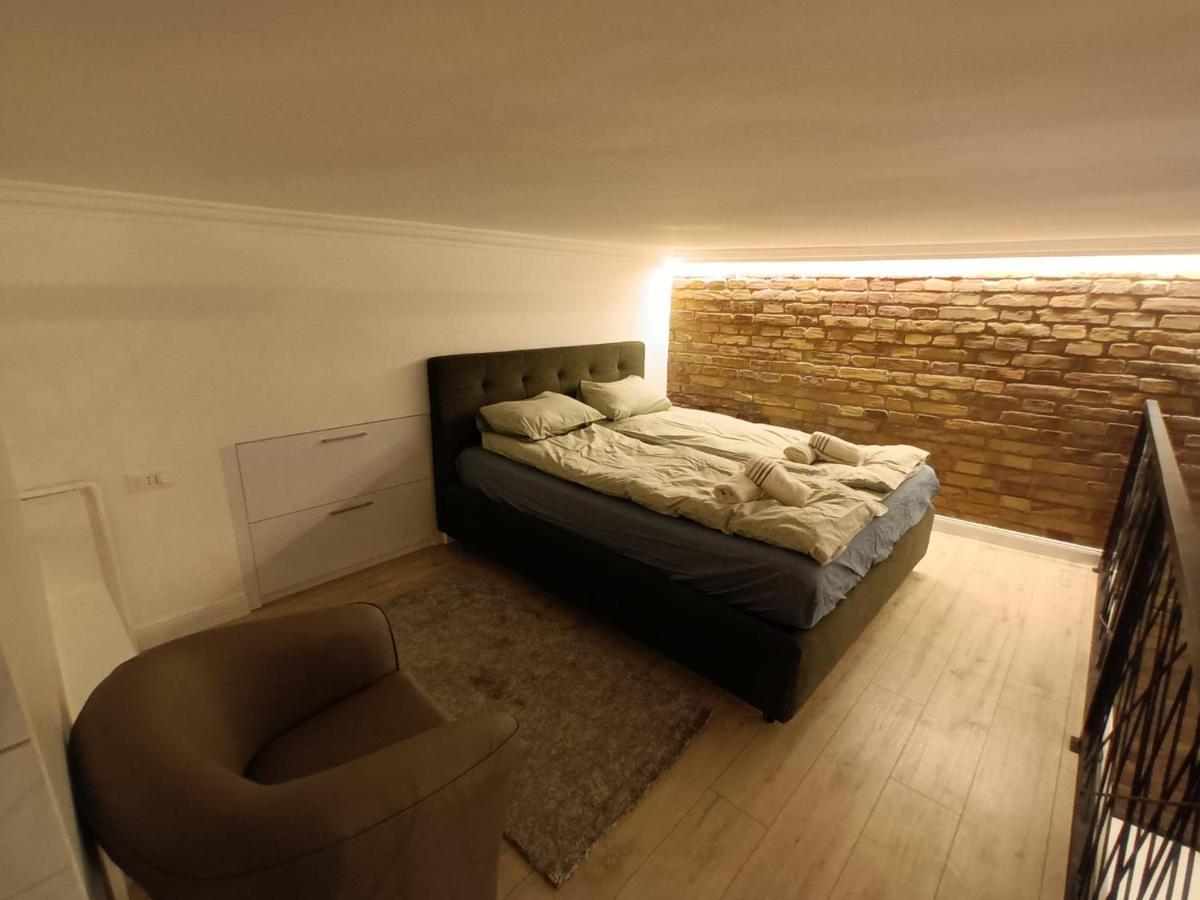 Duna River Shining Apartments بودابست المظهر الخارجي الصورة